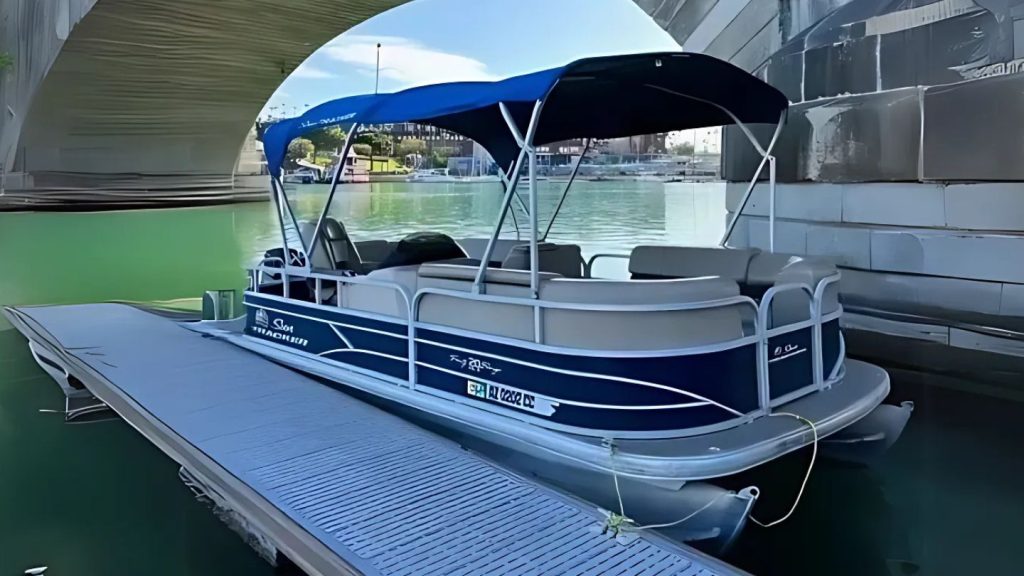 Inspect the Boat Before Departure